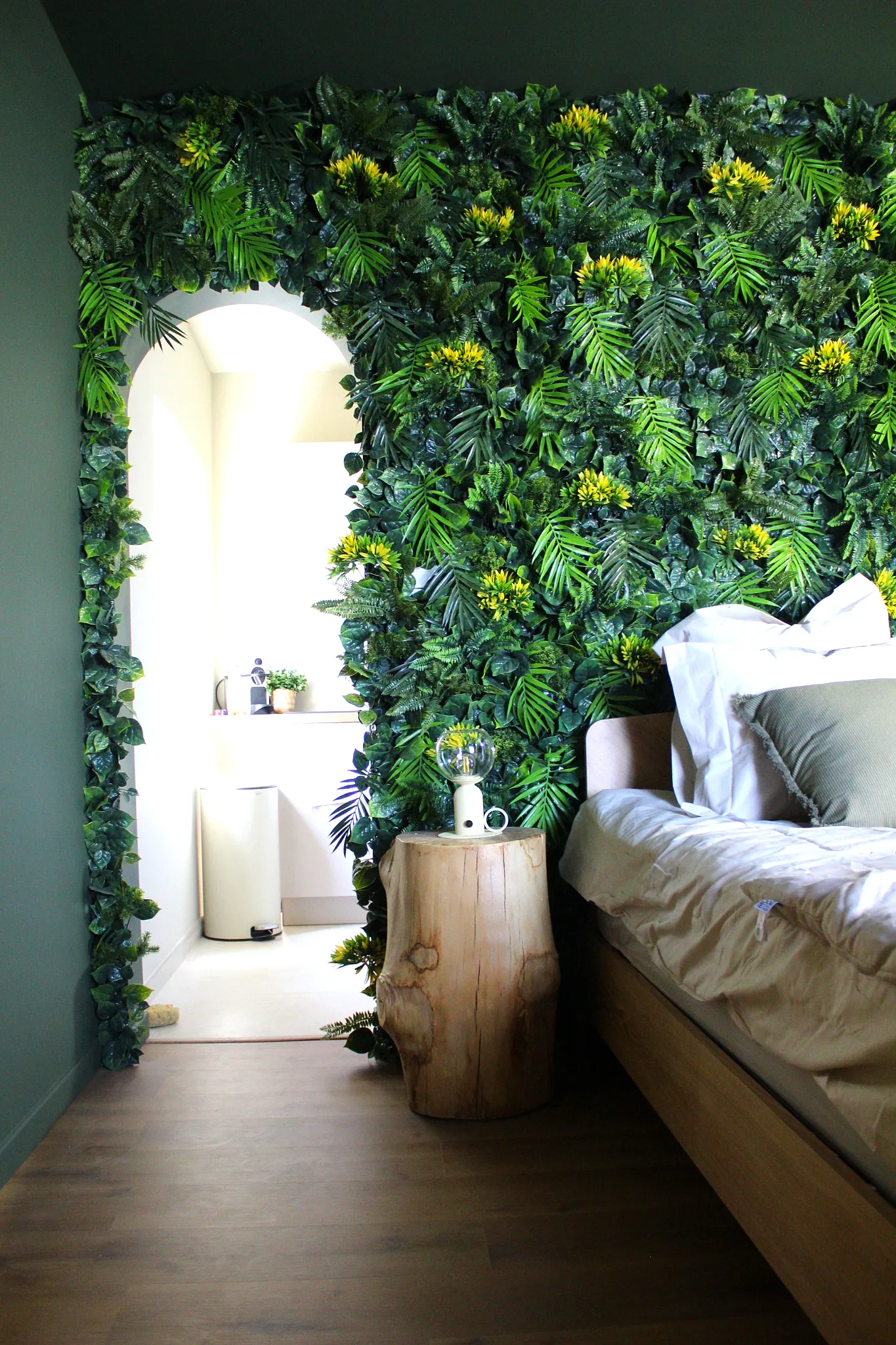 Love room la cachette sauvage Piece de vie 3