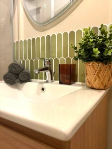 Love room la cachette sauvage Salle de bain 1